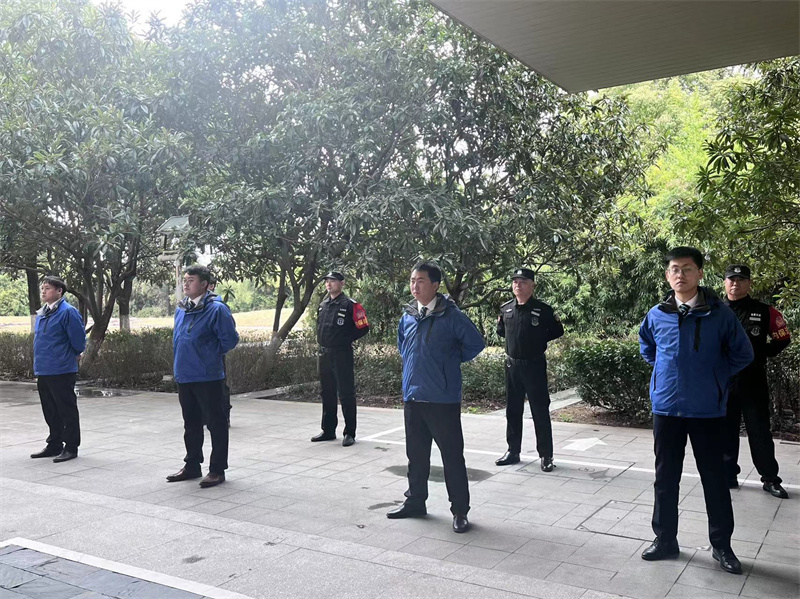 跨立培训.jpg