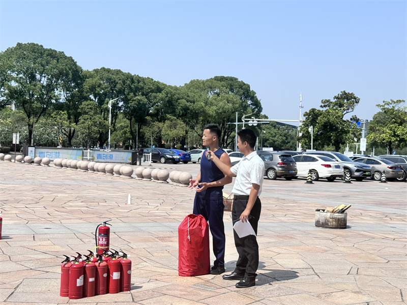 灭火器、灭火毯使用讲解.jpg