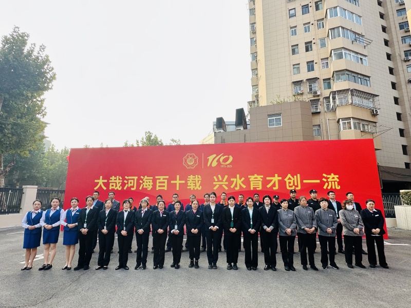 1761698966658465.jpg 集体1.jpg