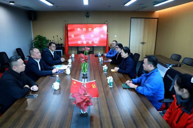 1764644927132356.jpg 640.jpg