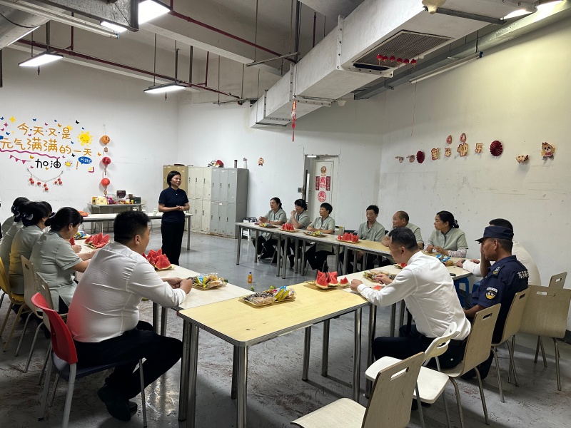 1765766992707589.jpg 经理讲话.jpg