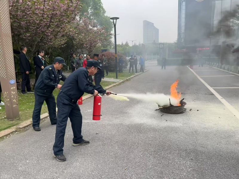 灭火器材实操演练 (2) (1).jpg