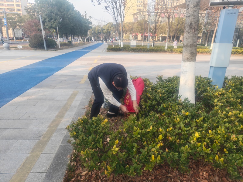 加固室外消防栓保暖罩.jpg